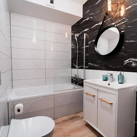Apartment Old Town - 3 Rooms - 2 Bathrooms - 12 People - Parking Place Breslavia Esterno foto